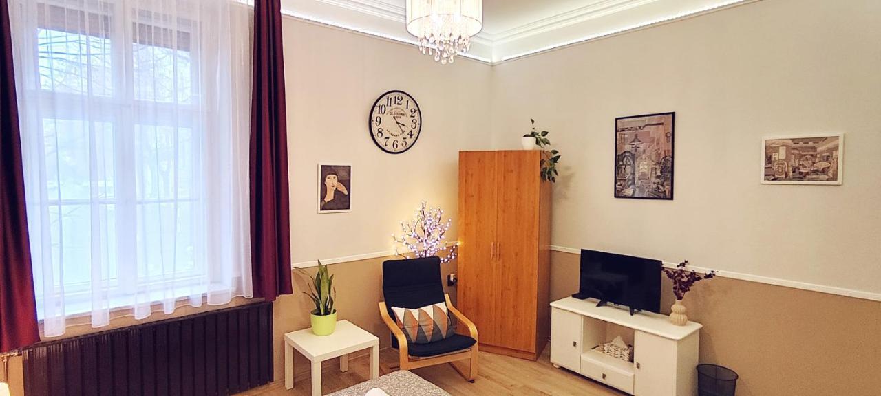Center Apartman Szeged Exterior foto