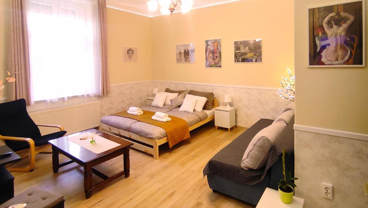 Center Apartman Szeged Exterior foto